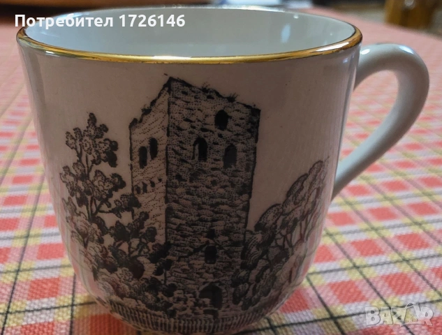 Шведски порцеланови чашки със златен кант , снимка 10 - Чаши - 54043317