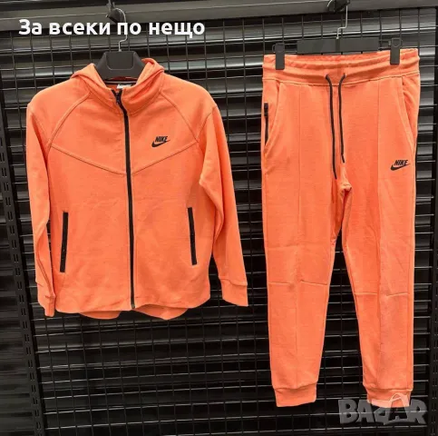 Дамски спортен екип Nike Tech Fleece - 5 налични цвята, снимка 5 - Спортни екипи - 47348693