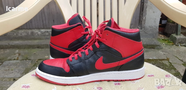 Оригинални маратонки Air Jordan 1 Mid, снимка 6 - Маратонки - 52054384