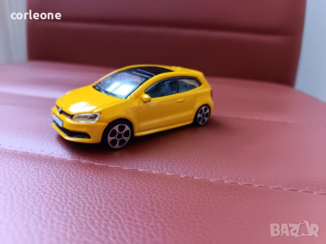 Volkswagen Polo GTI - мащаб 1:43 на bBurago моделът е в добро състояние