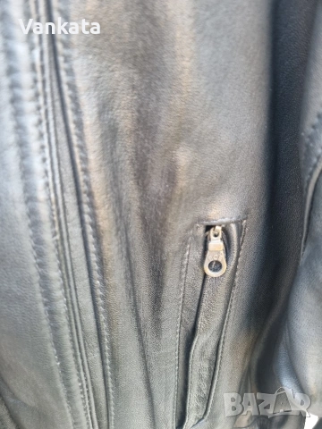 Шуба, снимка 2 - Палта - 53750959