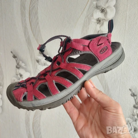 Keen Сандали Whisper 1012229 номер 40 , снимка 4 - Сандали - 50700818