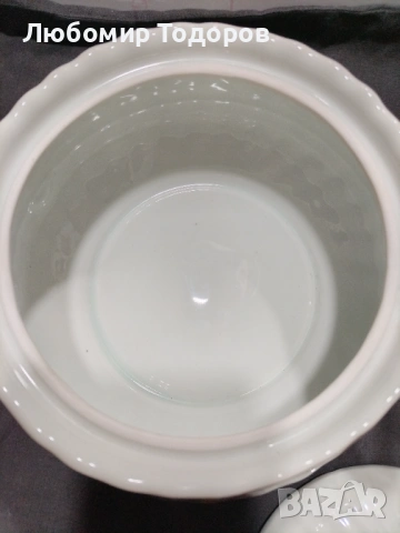 Порцеланов супник , снимка 4 - Аксесоари за кухня - 53220204