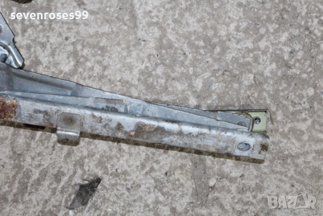 Машинка стъкло ръчна задна дясна Деу Матиз 0.8i Daewoo Matiz, снимка 3 - Части - 51221970