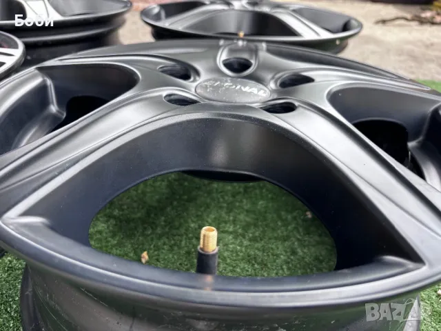 Джанти 5/114,3/15 Mazda Mitsubishi kia HyndayHonda Renault Craisler, снимка 9 - Гуми и джанти - 50378401