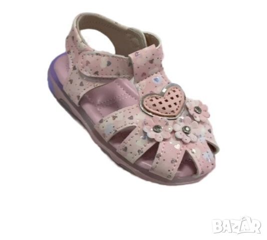 Леки и удобни светещи детски сандали за момиче, снимка 5 - Бебешки обувки - 45299688