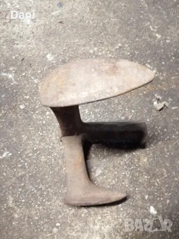 Стара обущарска наковалня