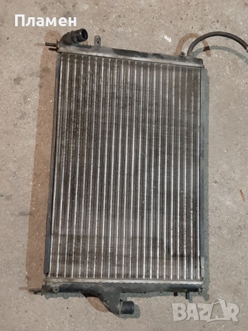 Продавам радиатор за Дъстър