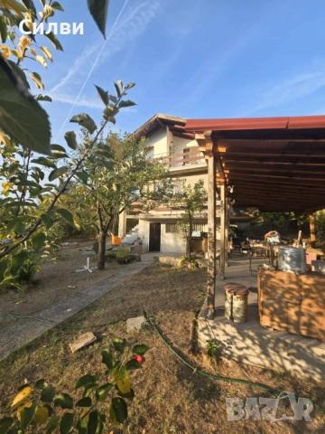 Къща в с.Нови хан, снимка 1