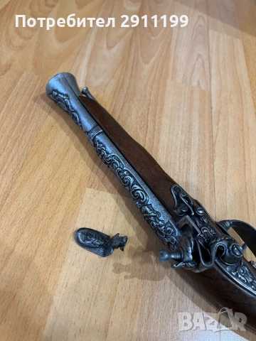 Реплика на кремъклия, снимка 4 - Антикварни и старинни предмети - 53365602