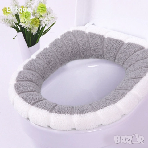 Универсален калъф за капак на тоалетна чиния. Цвета е според наличноста на склада. ПРОМОЦИЯ