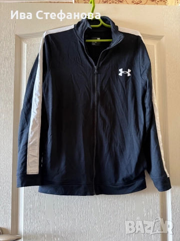Under Armour черно 100% оригинално спортно марково горнище с цип 