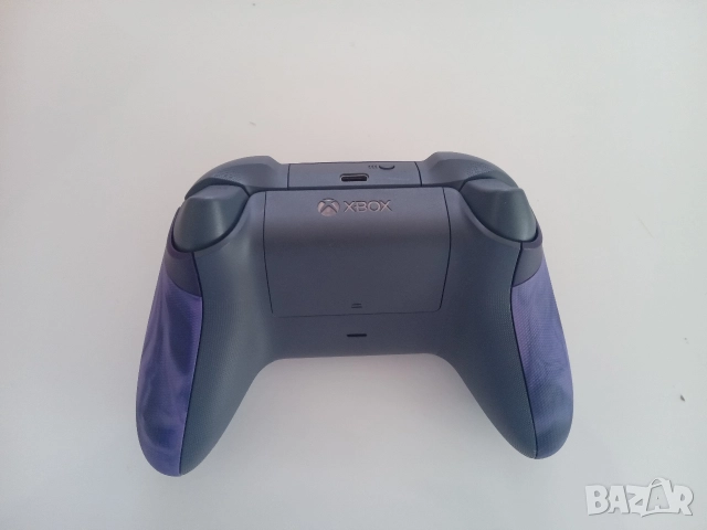 Безжичен контролер Xbox – Stellar Shift Special Edition (Лимитирана серия), снимка 2 - Аксесоари - 52705946