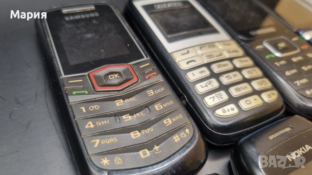 Стари Телефони за части, снимка 9 - Резервни части за телефони - 53899086