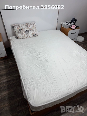 1. Продавам комплект спалня 160×200 см