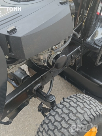 тракторна косачка 19hp Husqvarna 8002516, снимка 13 - Градинска техника - 51545866