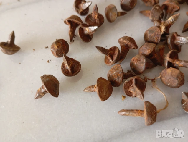 Стари гвоздеи,габърчета за реставрация, снимка 3 - Други ценни предмети - 51006471