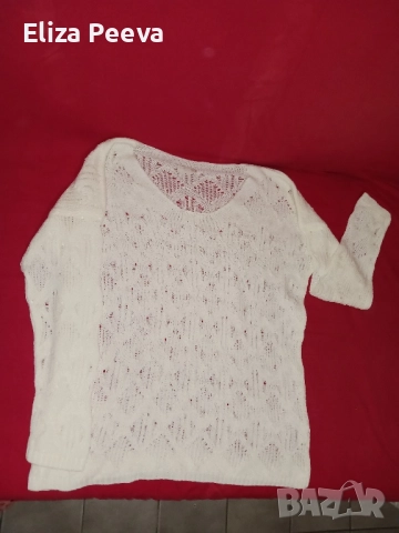 Бяла дамска блуза, снимка 2 - Блузи с дълъг ръкав и пуловери - 52147803