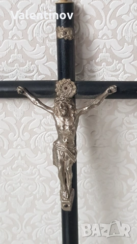 Старинен католически кръст , снимка 2 - Антикварни и старинни предмети - 53509896