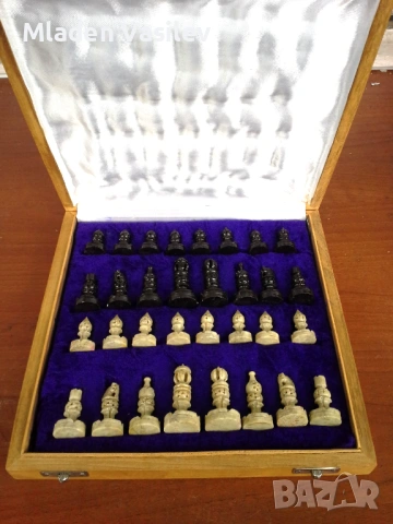 Тайландски шахматен комплект , снимка 3 - Шах и табла - 53472639