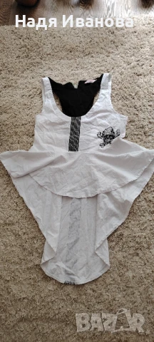 туника има еластичност 