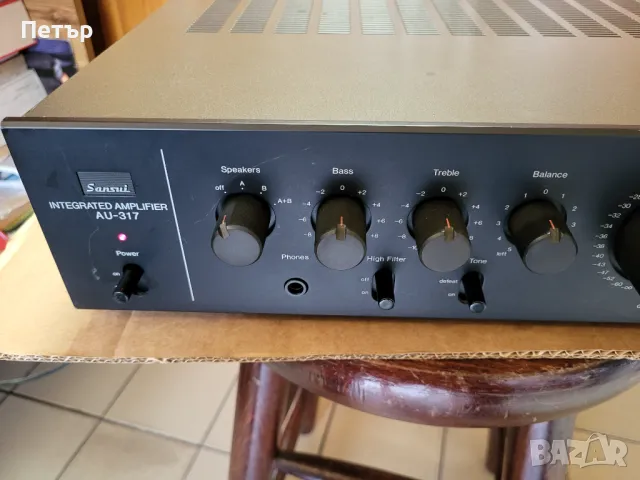 Sansui AU-317 усилвател, снимка 2 - Ресийвъри, усилватели, смесителни пултове - 47556500