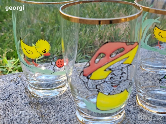 стари стъклени детски чаши със златен кант , снимка 3 - Други ценни предмети - 51306543