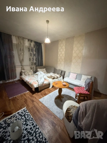 Двустаен апартамент под наем в Изгрев