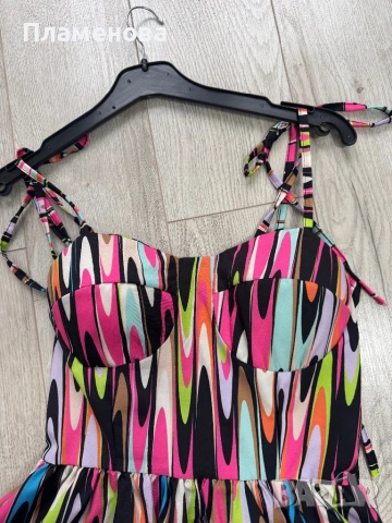 Дамска цветна сатенена рокля one size, снимка 2 - Рокли - 53652273