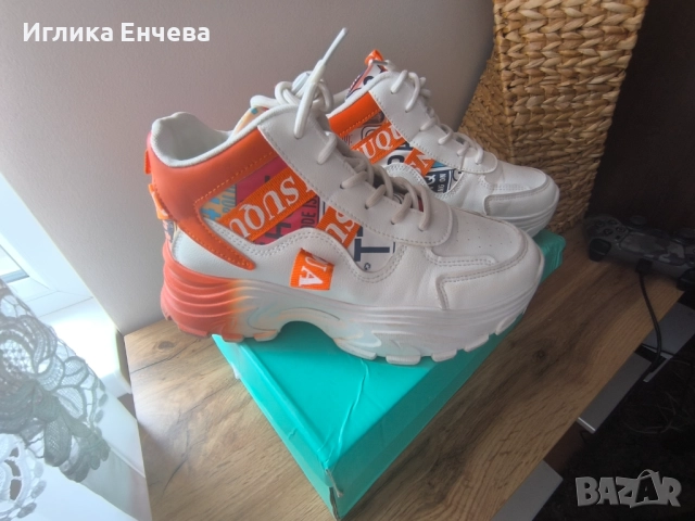 Маратонки и зимни боти , снимка 3 - Маратонки - 51451118