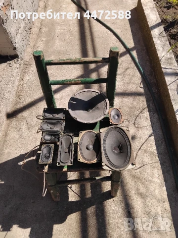 радио и телевизионни говорители и други аксесоари 