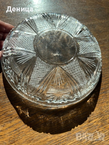 Кристална купа/ чинийка за ядки, бисквитки… Размери-16.5/3 см Цена-8€, снимка 9 - Чинии - 53613427