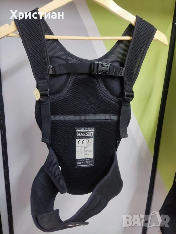 Детски протектор за гръб ( Дамски), снимка 2 - Зимни спортове - 53130936