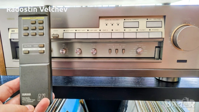 Продавам усилвател Yamaha AX-2000, снимка 2 - Ресийвъри, усилватели, смесителни пултове - 53852222