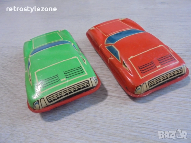 № 8339 Две стари руски играчки – автомобилчета Ретро руски играчки – метални автомобилчета от 70-те, снимка 4 - Други ценни предмети - 52240748