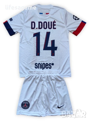 Детско - юношески футболен екип ПСЖ Дезире Дуе Doue