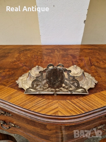 Прекрасна антикварна английска бронзова мастилница , снимка 7 - Антикварни и старинни предмети - 52648239