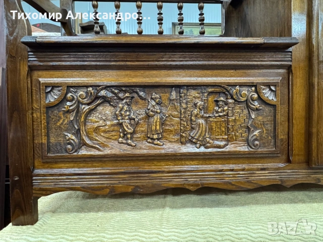 Пейка с шкаф от дъбов масив, снимка 4 - Шкафове - 53530888