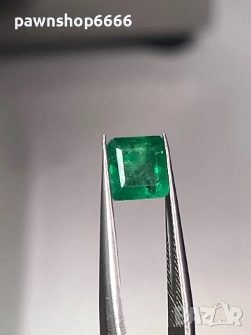 Продавам естествен изумруд 1,85 карата демонтиран от златни обеци, снимка 18 - Други - 52748549