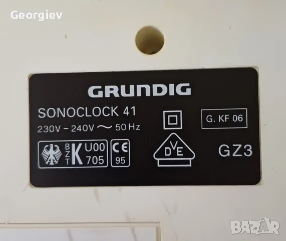 Радиочасовник GRUNDIG. , снимка 2 - Други - 49206023