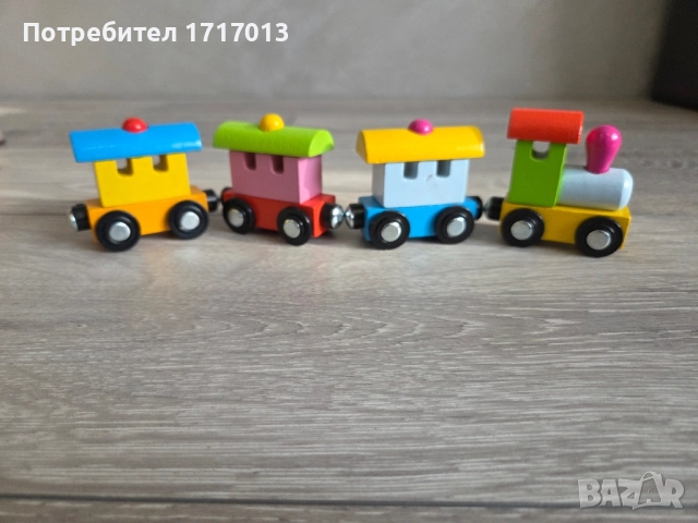 Дървено влакче Goki с магнитно свързване 