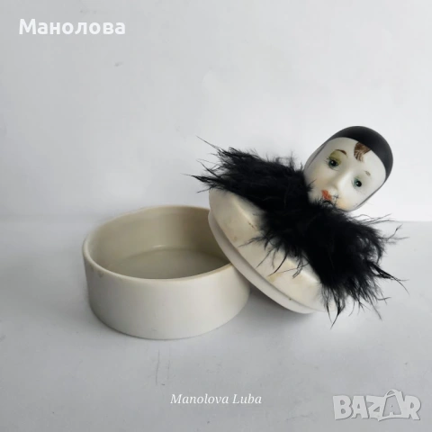 Винтидж порцеланова кутийка за бижута клоуна Пиеро., снимка 2 - Колекции - 54061615