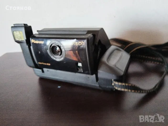 POLAROID Vision Japan, камера за моментни снимки., снимка 1 - Фотоапарати - 47454408