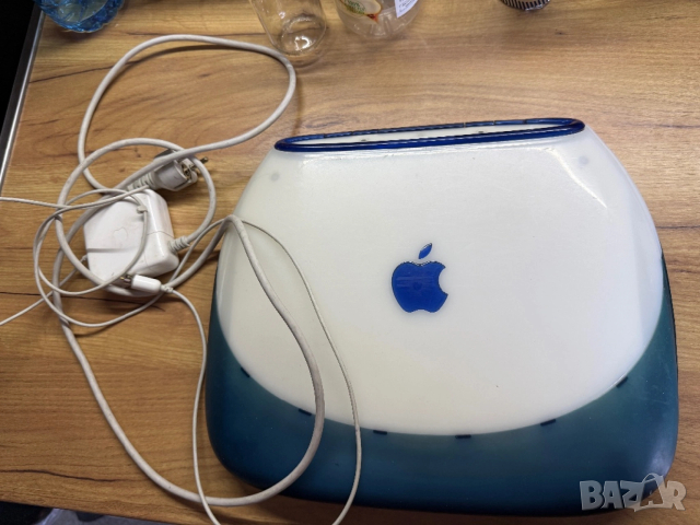 Apple iBook G3  M6411-ретро,колекционерски лаптоп, снимка 2 - Лаптопи за дома - 53844817