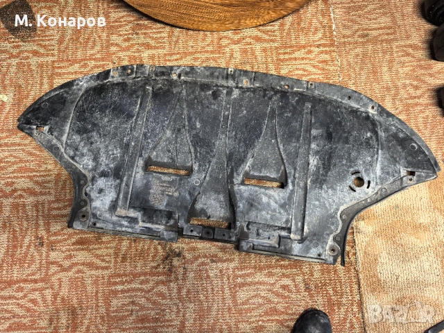 Кора под мотор ауди а4 б6 , снимка 2 - Части - 54063271