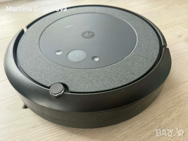 Робот прахосмукачка с моп - iRobot Roomba Combo i5
