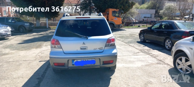 Mitsubishi Outlander 2.0 Бензин , снимка 4 - Автомобили и джипове - 53932431