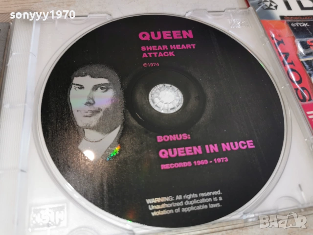 QUEEN CD 0403261619H2E6R, снимка 6 - CD дискове - 53709224