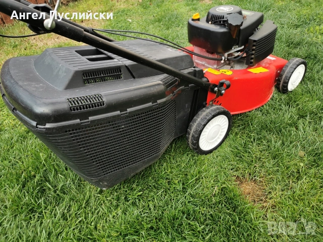 Бензинова косачка 46 см, снимка 2 - Градинска техника - 54058661