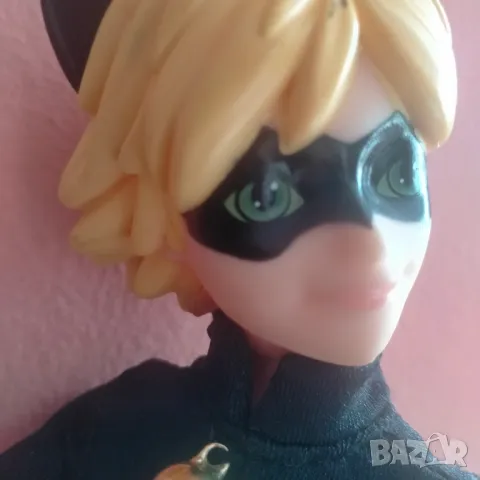 Колекционерска кукла Bandai Miraculous Tales Of Ladybug Cat Noir 11" 2016, снимка 16 - Колекции - 47096398